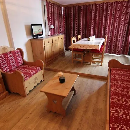 Apartment Schuss